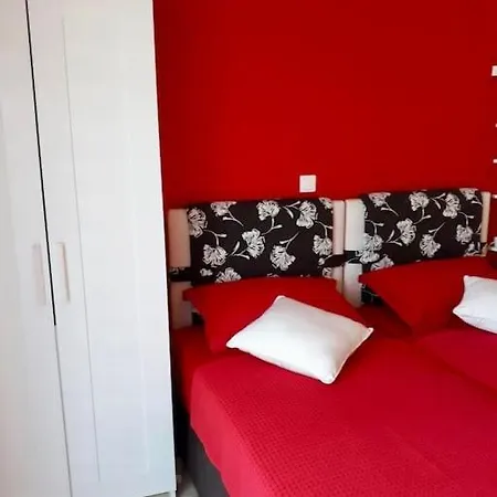 In Afytos, Halkidiki Apartment